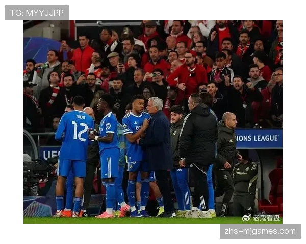 热刺新帅图多尔组织全队聚餐备战德比，希腊餐厅提振士气